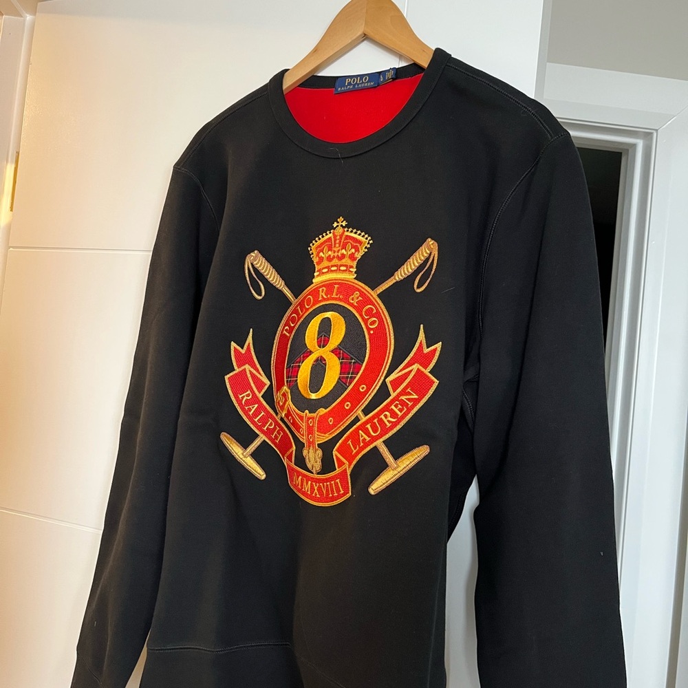 Spectacular Red label by Polo Ralph Lauren Black Sweatshirt with Emblem